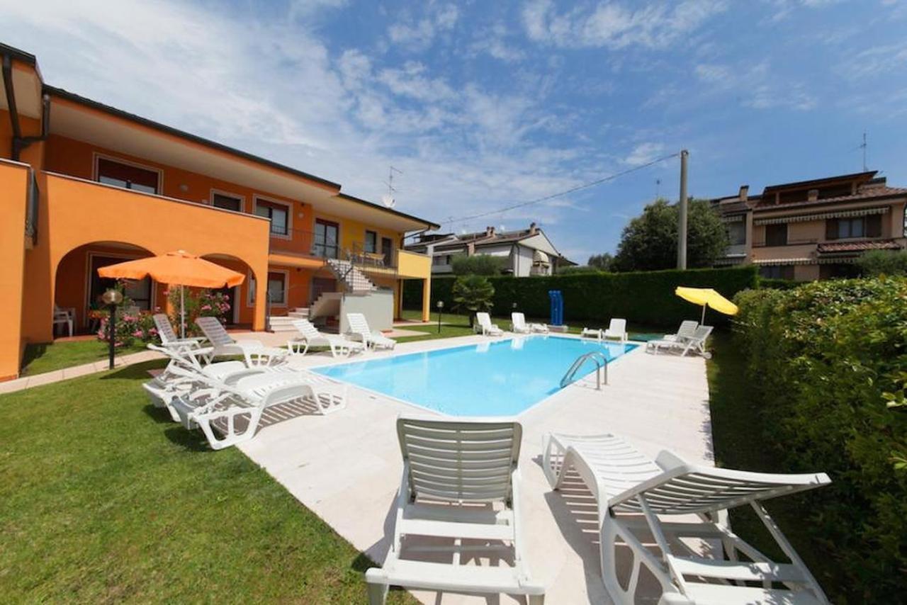 Residence Meridiana ペスキエーラ・デル・ガルダ エクステリア 写真