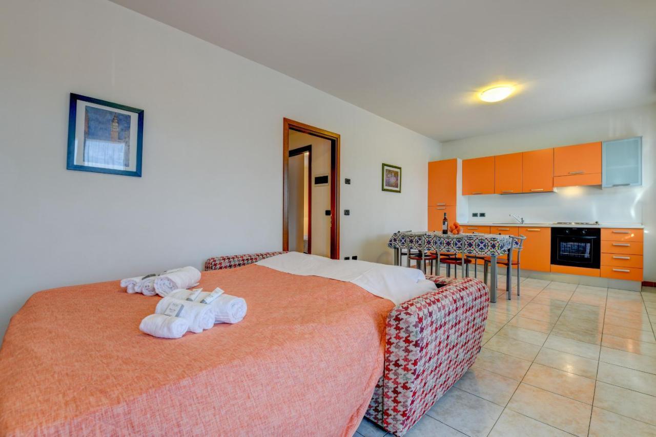 Residence Meridiana ペスキエーラ・デル・ガルダ エクステリア 写真