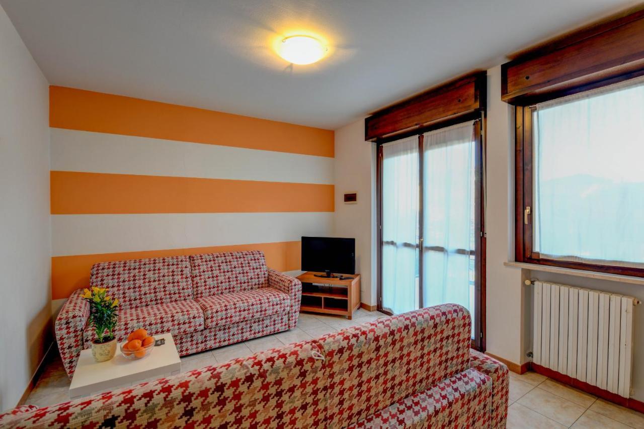 Residence Meridiana ペスキエーラ・デル・ガルダ エクステリア 写真