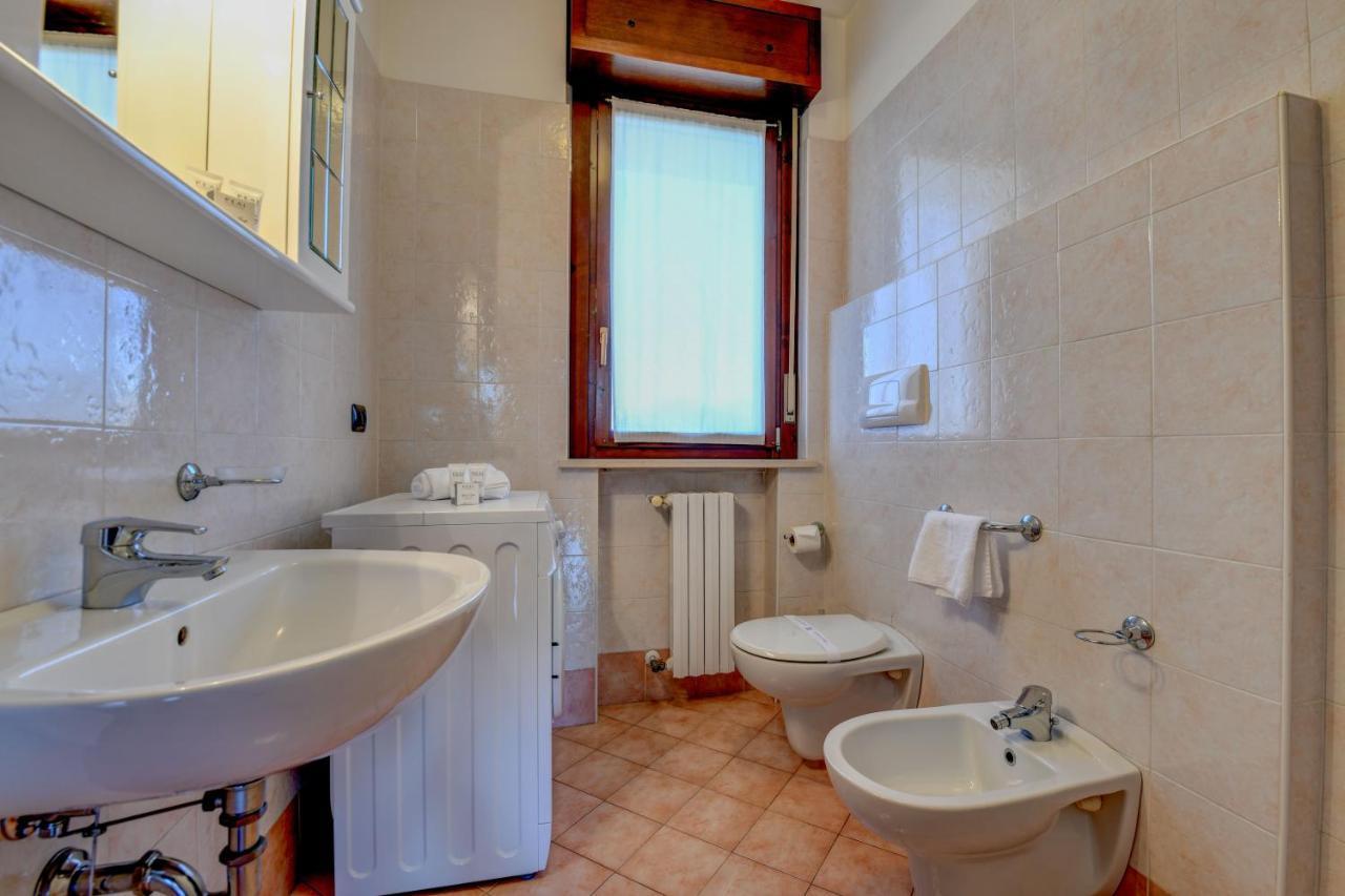 Residence Meridiana ペスキエーラ・デル・ガルダ エクステリア 写真